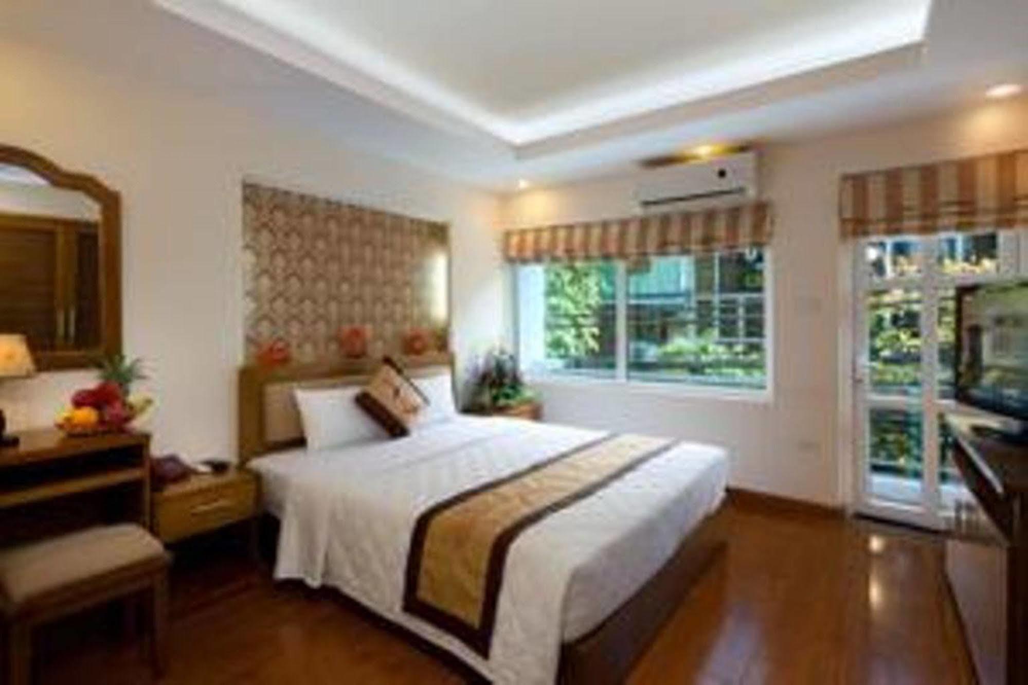 Lam Bao Long Hotel Hue Exterior foto